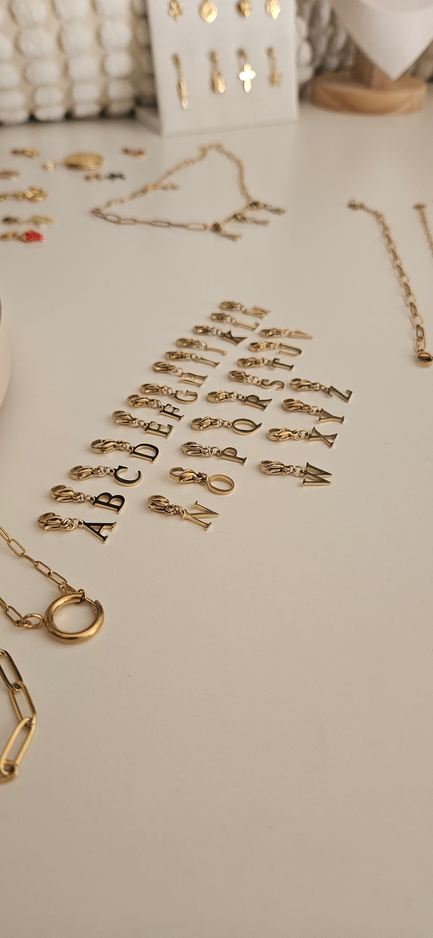 Charms lettres