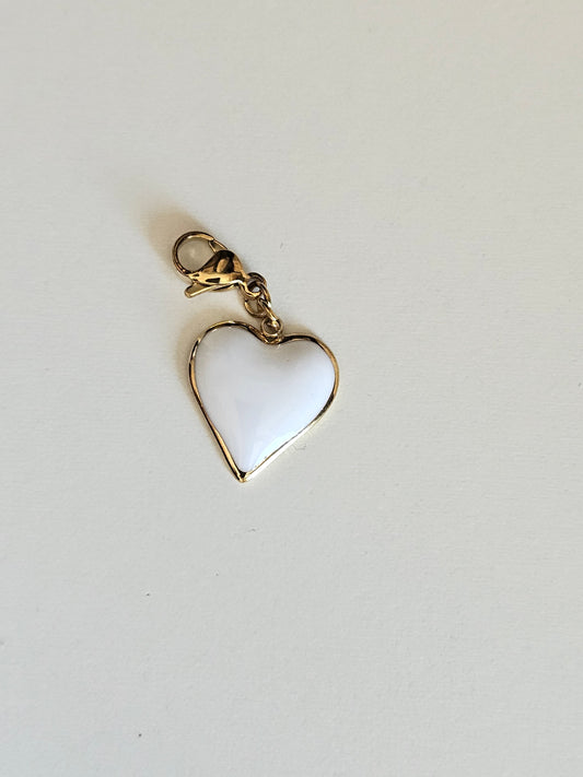 Charms coeur blanc